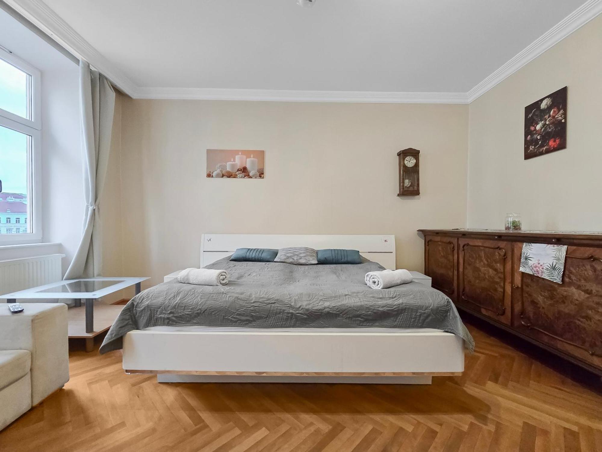 King-size Comfort In Three Bedrooms Wien